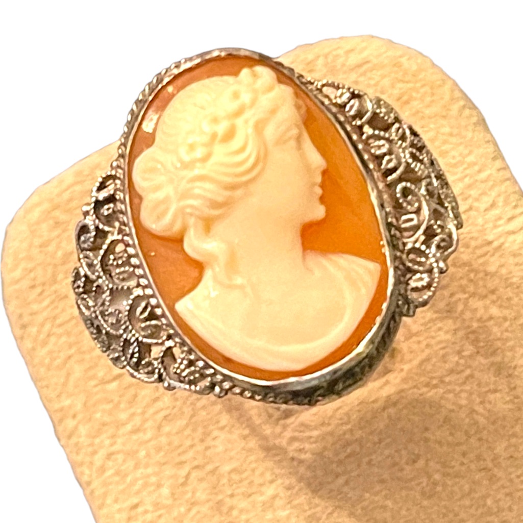 Vintage Sterling Silver 925 Italy Hand Made Filagree Cameo Shell Ring
